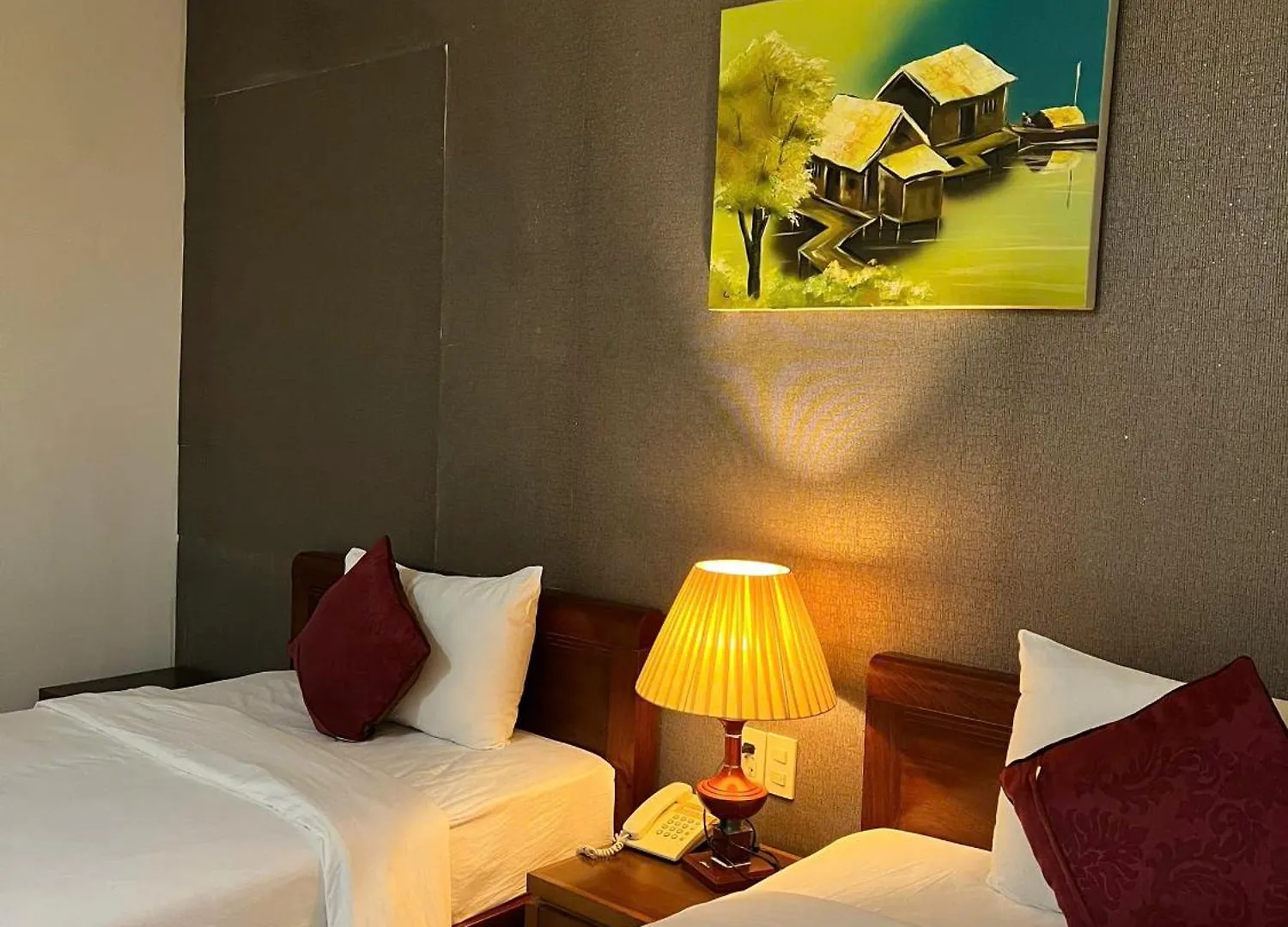 Doha Hotel And Apartment Near Danang Airport Vietnam